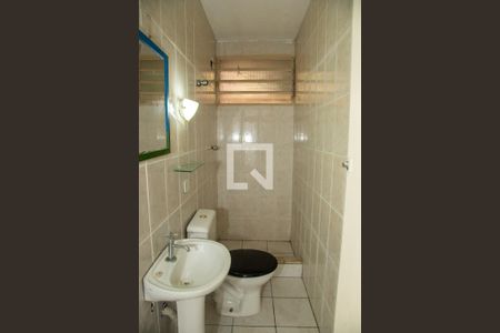 Casa à venda com 250m², 3 quartos e 2 vagasBanheiro 2