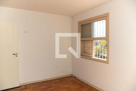 Quarto 2 de casa à venda com 3 quartos, 250m² em Parque Colonial, São Paulo