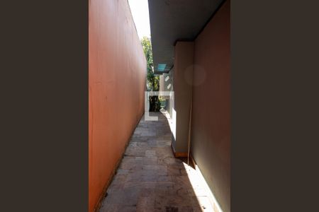 Casa à venda com 250m², 3 quartos e 2 vagasÁrea comum - Churrasqueira