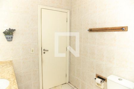 Casa à venda com 250m², 3 quartos e 2 vagasBanheiro