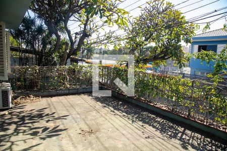 Casa à venda com 250m², 3 quartos e 2 vagasVaranda