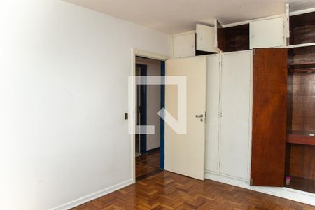 Quarto 1 de casa à venda com 3 quartos, 250m² em Parque Colonial, São Paulo