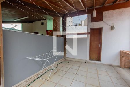 Casa à venda com 148m², 2 quartos e 2 vagas Casa à venda com 148m², 2 quartos e 2 vagasÁrea Gourmet