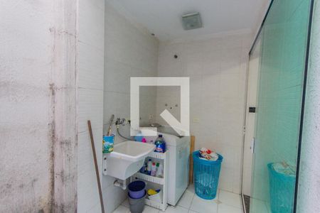 Casa à venda com 148m², 2 quartos e 2 vagas Casa à venda com 148m², 2 quartos e 2 vagasÁrea de Serviço