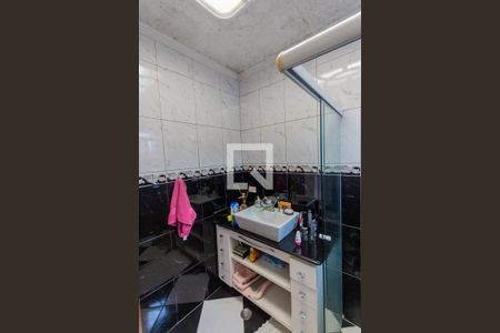 Casa à venda com 148m², 2 quartos e 2 vagas Casa à venda com 148m², 2 quartos e 2 vagasBanheiro da Suíte 2