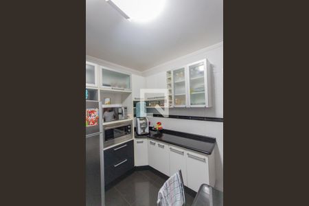 Casa à venda com 148m², 2 quartos e 2 vagas Casa à venda com 148m², 2 quartos e 2 vagasArmário