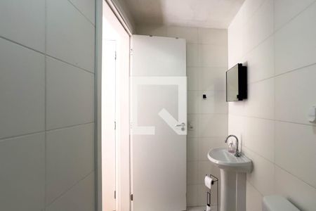Banheiro de apartamento para alugar com 1 quarto, 34m² em Cambuci, São Paulo