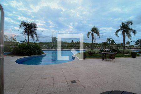 Apartamento à venda com 70m², 3 quartos e 1 vagaÁrea comum - Piscina