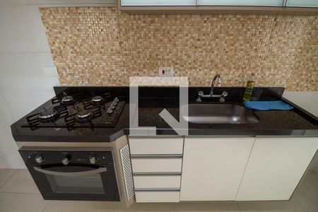 Apartamento à venda com 96m², 2 quartos e 2 vagasCozinha 