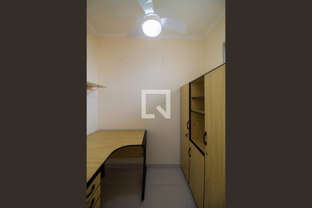 Apartamento à venda com 96m², 2 quartos e 2 vagasEscritório