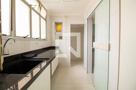 Apartamento à venda com 96m², 2 quartos e 2 vagasLavanderia 