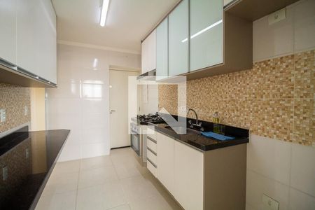 Apartamento à venda com 96m², 2 quartos e 2 vagasCozinha 