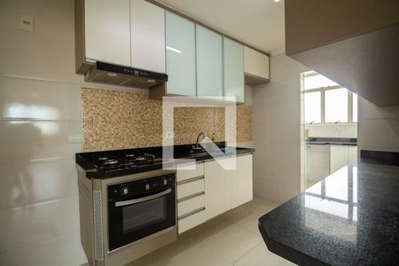 Apartamento à venda com 96m², 2 quartos e 2 vagasCozinha 