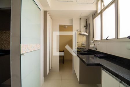Apartamento à venda com 96m², 2 quartos e 2 vagasLavanderia 