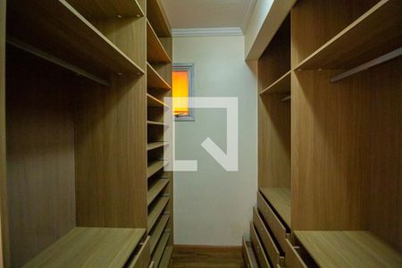 Apartamento à venda com 96m², 2 quartos e 2 vagasClosset