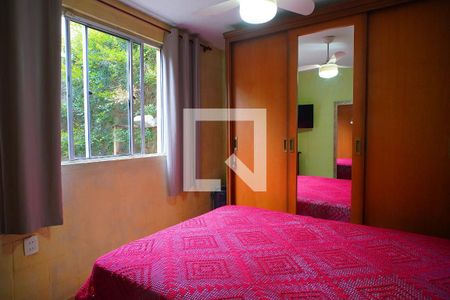 Quarto 2 de apartamento à venda com 2 quartos, 40m² em Mário Quintana, Porto Alegre