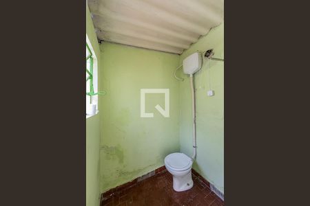 Casa à venda com 130m², 2 quartos e sem vagaBanheiro de Serviço