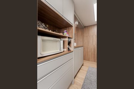Apartamento à venda com 81m², 2 quartos e 2 vagas Apartamento à venda com 81m², 2 quartos e 2 vagasCozinha e Área de Serviço