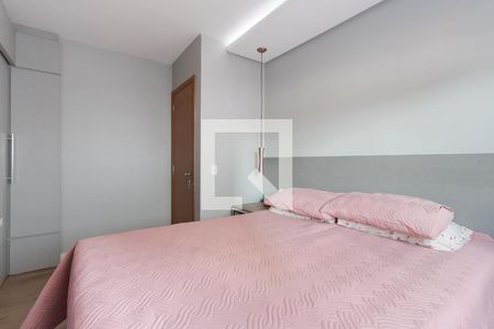Suíte de apartamento à venda com 2 quartos, 81m² em Santa Maria Goretti, Porto Alegre