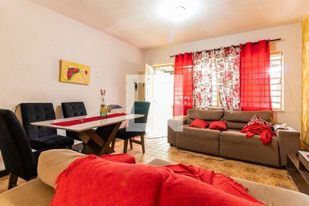 Casa à venda com 150m², 2 quartos e 1 vaga Casa à venda com 150m², 2 quartos e 1 vagaSala