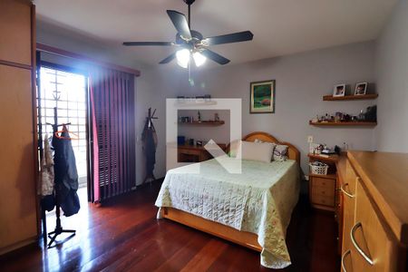 Quarto Suíte de casa para alugar com 3 quartos, 250m² em Vila Aquilino, Santo André