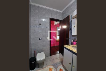 Casa para alugar com 250m², 3 quartos e 3 vagasBanheiro da Suíte