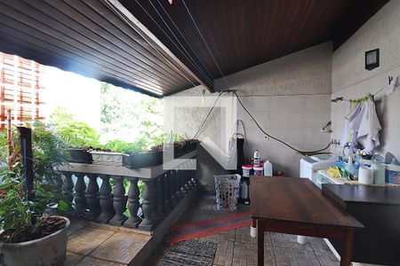Casa para alugar com 250m², 3 quartos e 3 vagasÁrea de Serviço