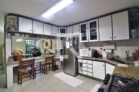 Casa para alugar com 250m², 3 quartos e 3 vagasCozinha