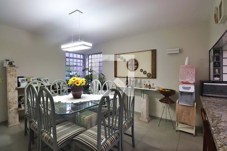 Casa para alugar com 250m², 3 quartos e 3 vagasCopa