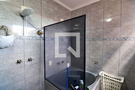 Casa para alugar com 250m², 3 quartos e 3 vagasBanheiro da Suíte