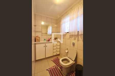 Casa para alugar com 250m², 3 quartos e 3 vagasBanheiro 1