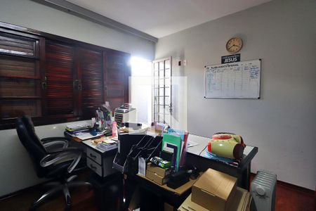 Casa para alugar com 250m², 3 quartos e 3 vagasQuarto 3