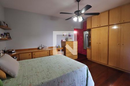 Quarto Suíte de casa para alugar com 3 quartos, 250m² em Vila Aquilino, Santo André