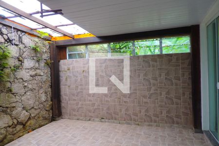 Cozinha de apartamento para alugar com 1 quarto, 40m² em Saco dos Limões, Florianópolis