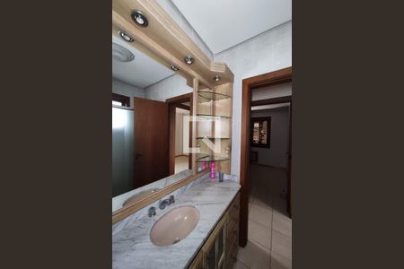 Apartamento à venda com 253m², 3 quartos e 2 vagas Apartamento à venda com 253m², 3 quartos e 2 vagasBanheiro Social