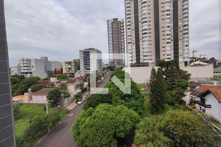 Apartamento à venda com 253m², 3 quartos e 2 vagas Apartamento à venda com 253m², 3 quartos e 2 vagasQuarto 1