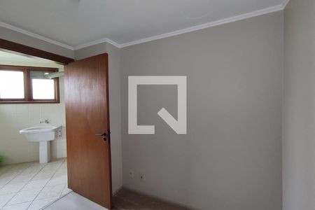 Apartamento à venda com 253m², 3 quartos e 2 vagas Apartamento à venda com 253m², 3 quartos e 2 vagasQuarto de Serviço