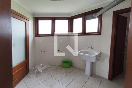 Apartamento à venda com 253m², 3 quartos e 2 vagas Apartamento à venda com 253m², 3 quartos e 2 vagas Área de Serviço