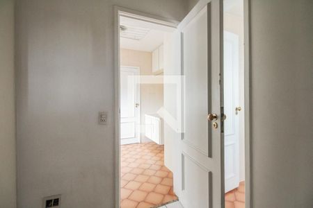 Apartamento para alugar com 180m², 4 quartos e 3 vagas Apartamento para alugar com 180m², 4 quartos e 3 vagasQuarto de serviço