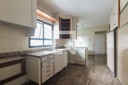 Apartamento para alugar com 180m², 4 quartos e 3 vagas Apartamento para alugar com 180m², 4 quartos e 3 vagasCozinha