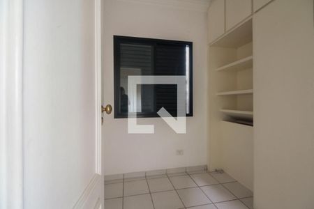 Apartamento para alugar com 180m², 4 quartos e 3 vagas Apartamento para alugar com 180m², 4 quartos e 3 vagasQuarto de serviço