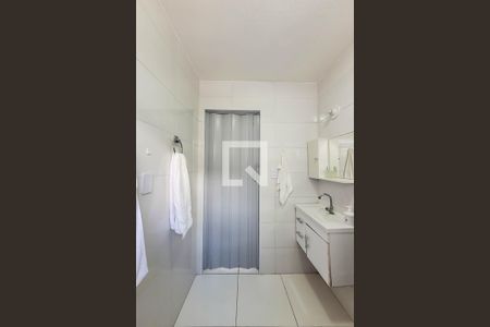 Banheiro de apartamento à venda com 1 quarto, 48m² em Liberdade, São Paulo