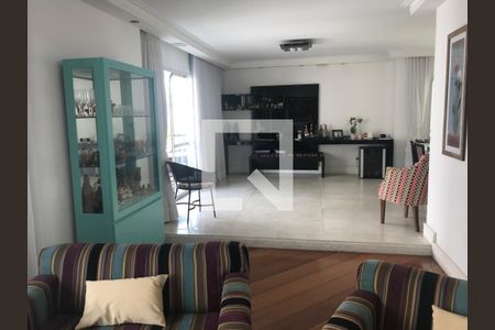 Apartamento à venda com 303m², 4 quartos e 3 vagas Apartamento à venda com 303m², 4 quartos e 3 vagasSala