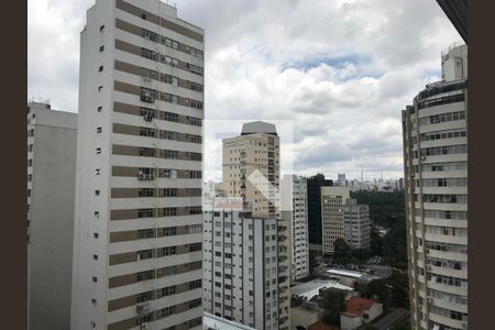Apartamento à venda com 303m², 4 quartos e 3 vagas Apartamento à venda com 303m², 4 quartos e 3 vagasVista