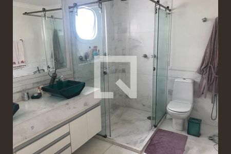 Apartamento à venda com 303m², 4 quartos e 3 vagas Apartamento à venda com 303m², 4 quartos e 3 vagasBanheiro