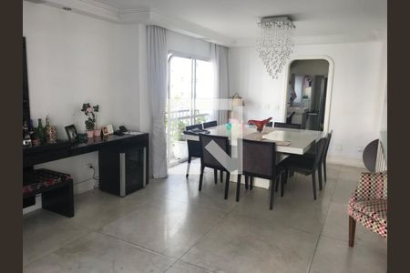 Apartamento à venda com 303m², 4 quartos e 3 vagas Apartamento à venda com 303m², 4 quartos e 3 vagasCopa