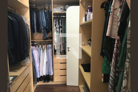 Closet de apartamento à venda com 4 quartos, 303m² em Jardim Paulista, São Paulo