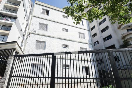 Apartamento para alugar com 117m², 3 quartos e 1 vagaFachada