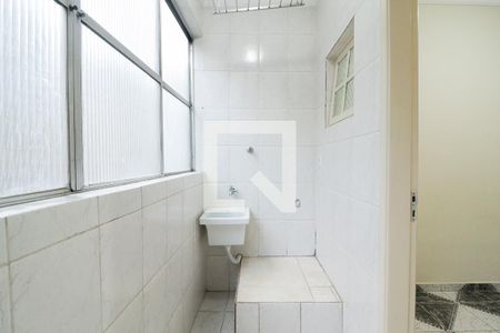 Apartamento para alugar com 117m², 3 quartos e 1 vagaÁrea de Serviço