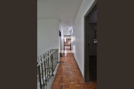 Corredor de casa à venda com 6 quartos, 370m² em Pinheiros, São Paulo